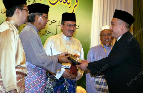 PG01_19022011_MUZAKARAH