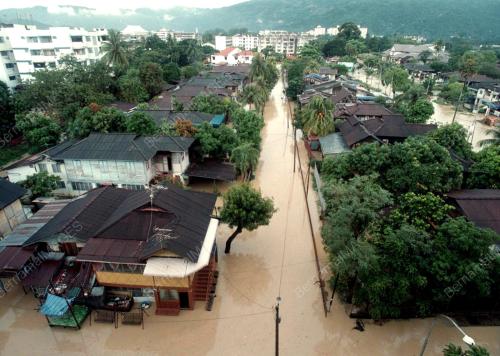 BANJIR-KAMPUNG