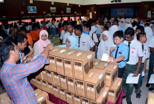 PG01_19052012_KOMPUTER_1_MALAYSIA