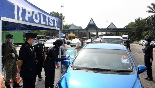 SEKATAN JALAN RAYA