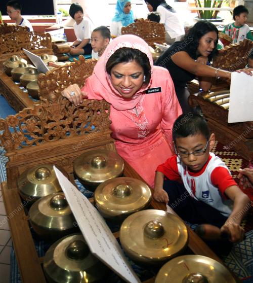 SHAHRIZAT ABDUL JALIL
