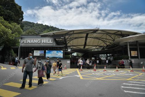 BUKIT BENDERA