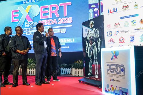 TAN SRI KHALID RAMLI