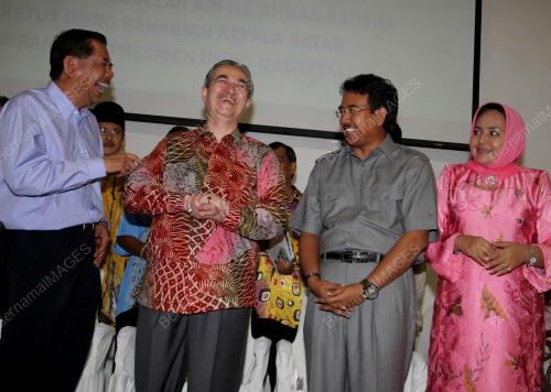 ABDULLAH AHMAD BADAWI