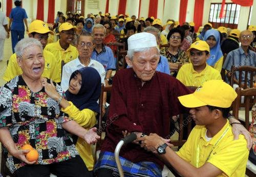 PG01_20082013_URUTAN_PELAJAR