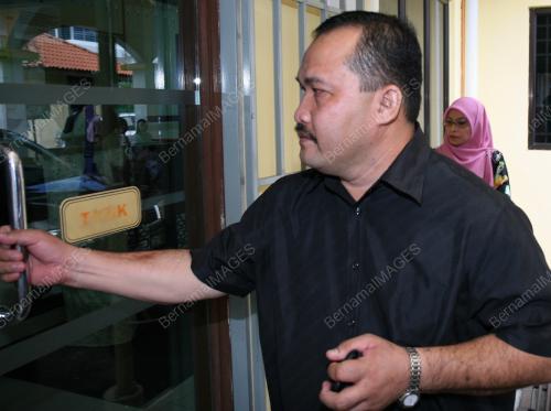 PG01_22022011_MAHKAMAH_KALWAT