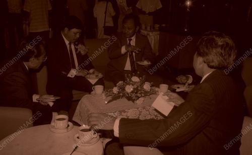 PG01_220390_M'SIA-INDON
