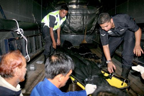 EMPAT MATI DALAM KEBAKARAN