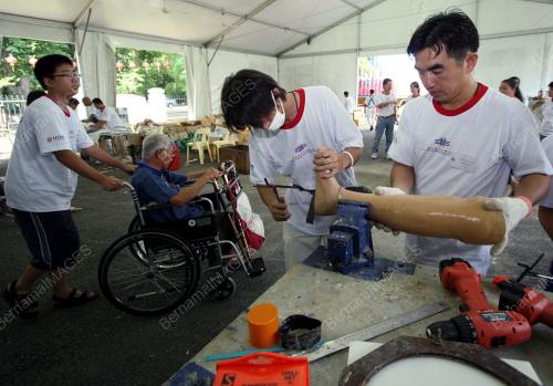 FREE PROSTHESIS