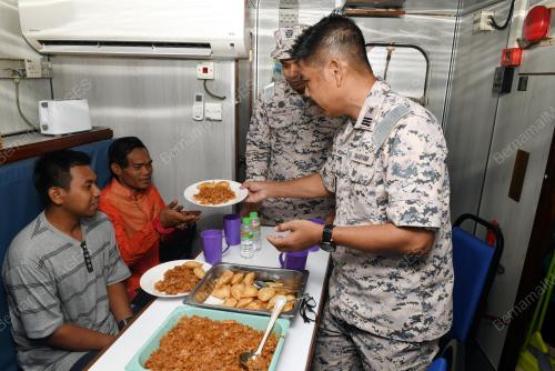 NELAYAN SELAMAT