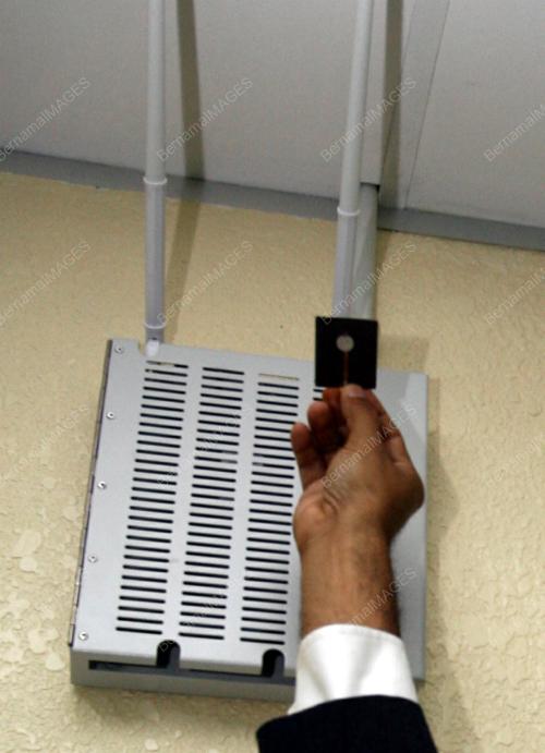 ANTENA SERAMIK