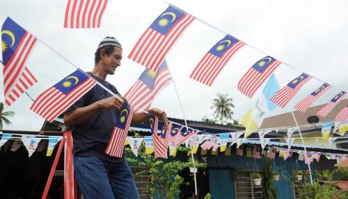 PG01_24082016_BENDERA