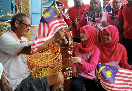 PG01_25082014_PUTERI_UMNO
