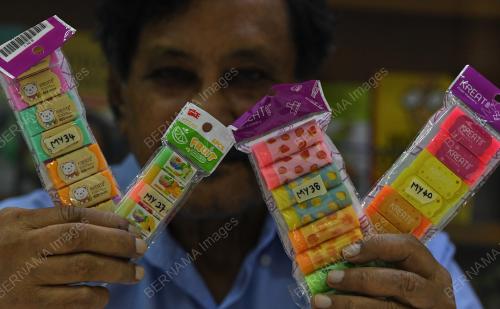 PEMADAM KIMIA