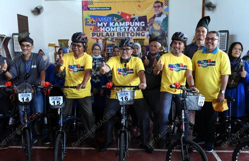 DATUK HASBI HABIBOLLAH