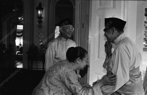 HARI RAYA