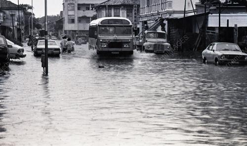 BANJIR KILAT