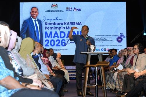 PG01_28012026_MENTERI_KARISMA