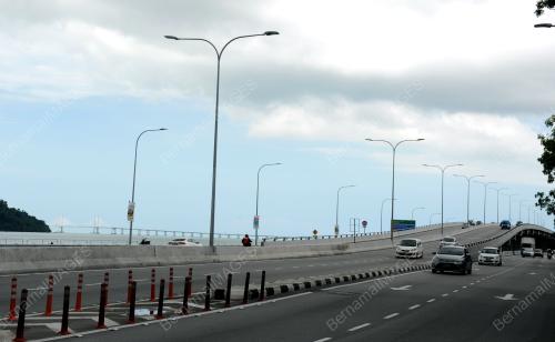 PG01_28062017_LEBUHRAYA_BAYAN_LEPAS