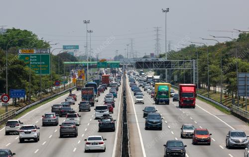 ALIRAN TRAFIK AIDILFITRI