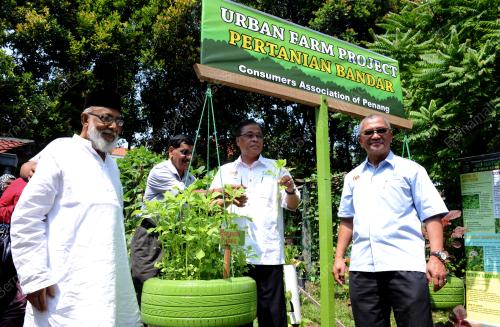 PG01_29062015_MENTERI_CAP