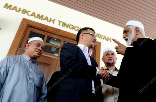 PG01_29102015_MAHKAMAH_ISZUREE