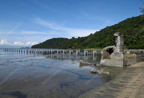 KUBU ROSAK