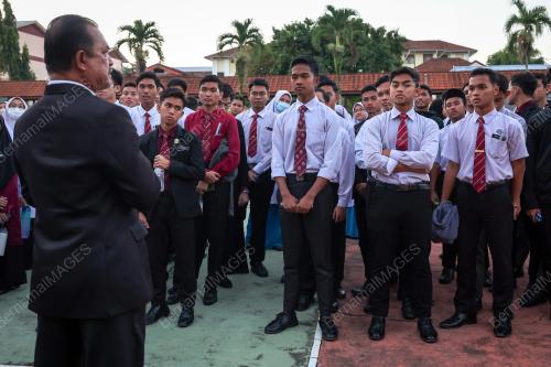 SIJIL PELAJARAN MALAYSIA (SPM)