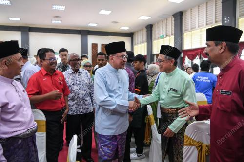 DATUK SERI ANWAR IBRAHIM