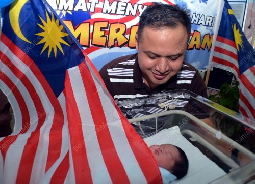 PG01_31082012_ANAK_MERDEKA