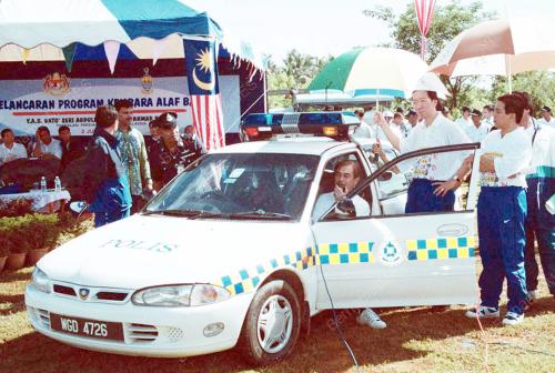 PG02-02_07_2000_KERETA_PERO_11012016