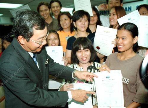 PG02-15_08_2000_FONG-SIJIL_12012016