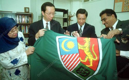PG02-27_06_2000_-_BENDERA-KOAM_08012016