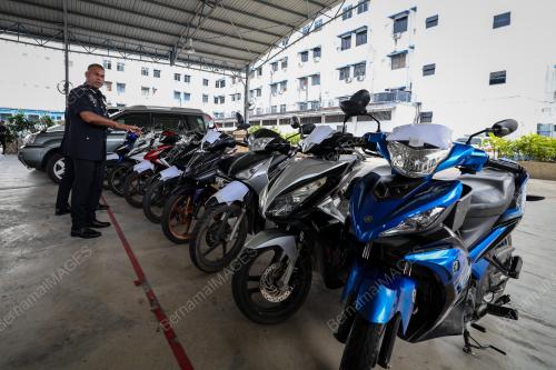 DATUK MOHAMED USOF JAN MOHAMAD