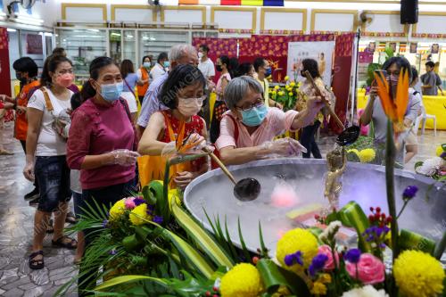PERSIAPAN HARI WESAK