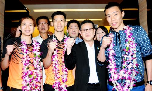 PG02_01092016_BADMINTON