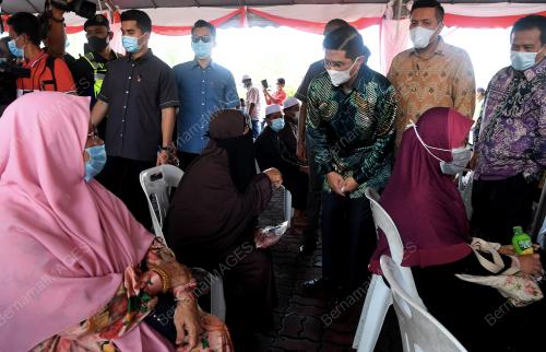 DATUK SERI MOHAMED AZMIN ALI