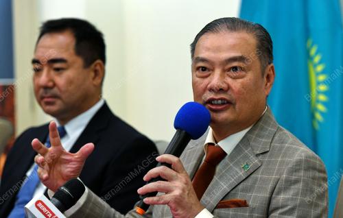DATUK LOUIS NG CHUN HAU