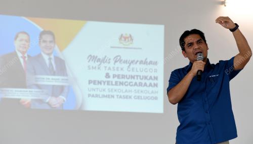 DATUK DR MOHD RADZI MD JIDIN