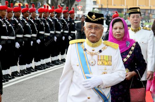 PERSIDANGAN DUN