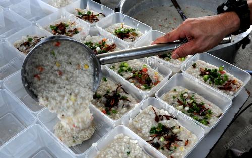 PG02_03062017_BUBUR_RAMADAN