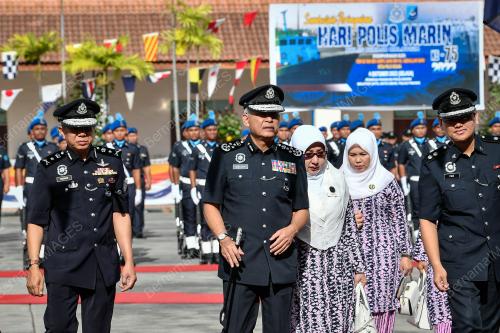 TAN SRI ACRYL SANI ABDULLAH SANI