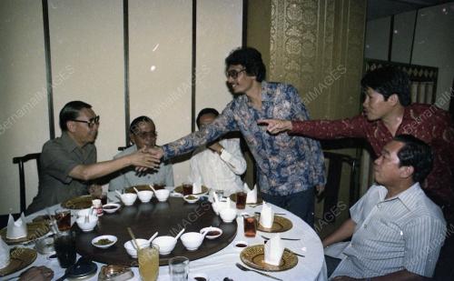 MAJLIS MAKAN MALAM