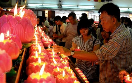 PG02_05052012_LILIN_TERATAI