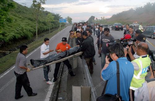 PENJENAYAH DITEMBAK MATI