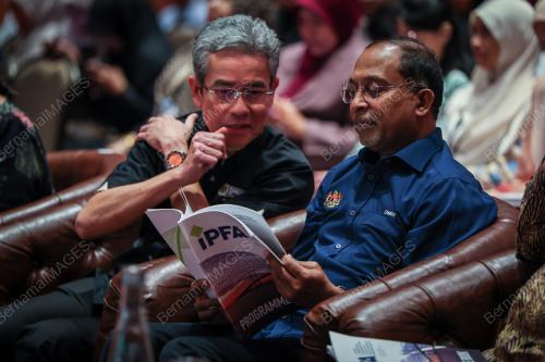 DATUK SERI DR ZAMBRY ABDUL KADIR