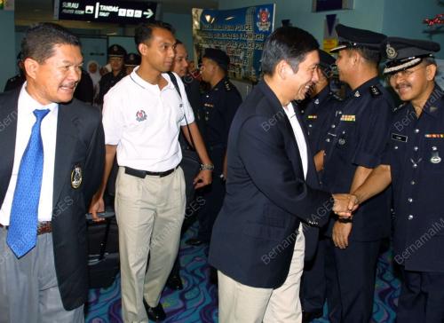POLIS SINGAPURA