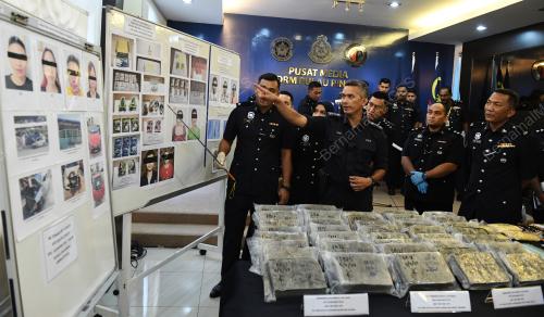 DATUK MOHD SHUHAILY MOHD ZAIN