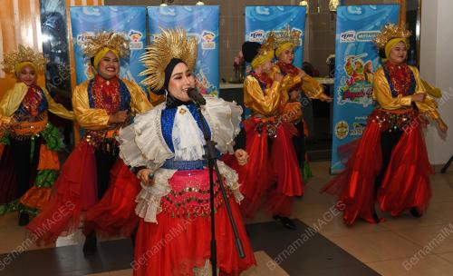 APRESIASI BORIA