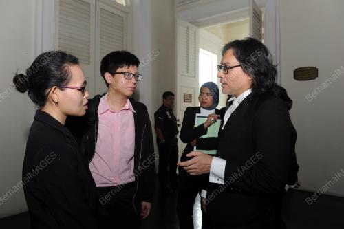 PG02_09012017_MAHKAMAH